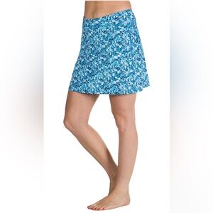 Woman’s athletic skort size M